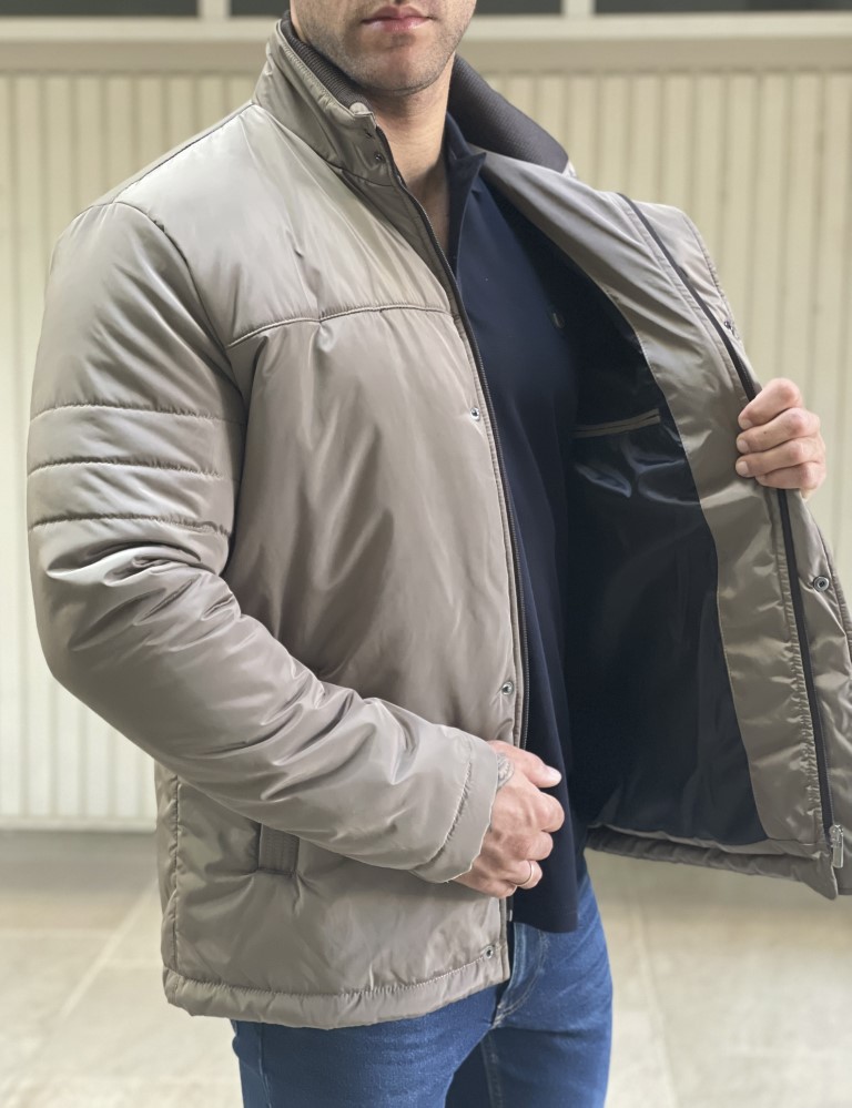 Ανδρικό καφέ μπουφάν με γιακά HM406529K φωτογραφία